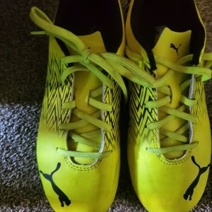 Puma Soccer Shoes 6.5